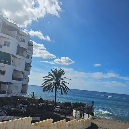 New Seafront Dreaming View Apartment, Cristianos *