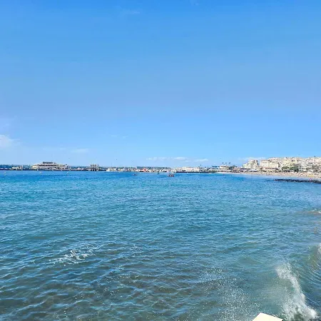 New Seafront Dreaming View Apartment, Cristianos Daire Arona (Tenerife)