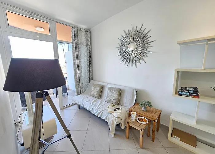 Apartment New Seafront Dreaming View Apartment, Cristianos Arona (Tenerife)