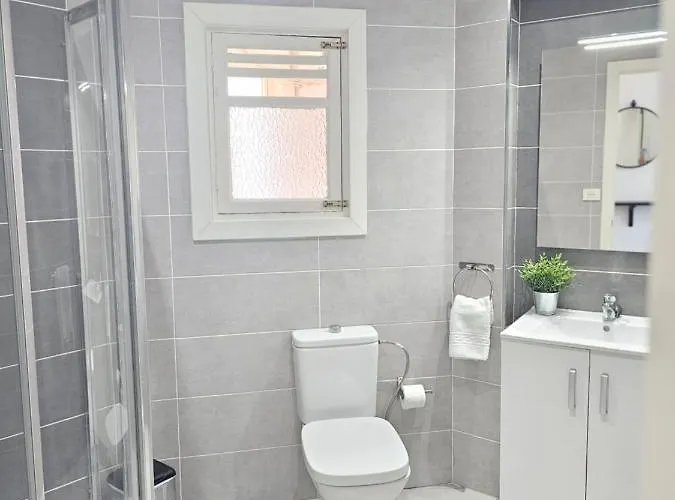 New Seafront Dreaming View Apartment, Cristianos