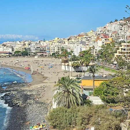 New Seafront Dreaming View Apartment, Cristianos شقة *