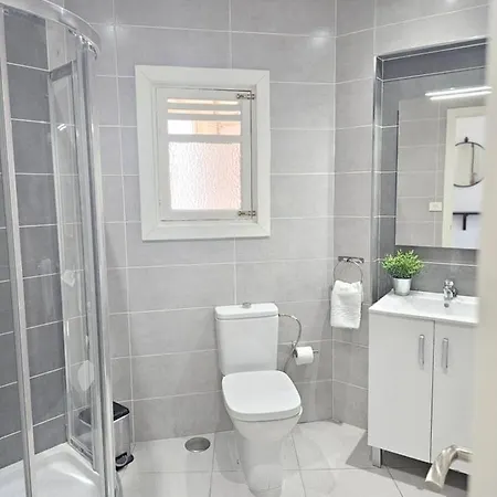 New Seafront Dreaming View Apartment, Cristianos